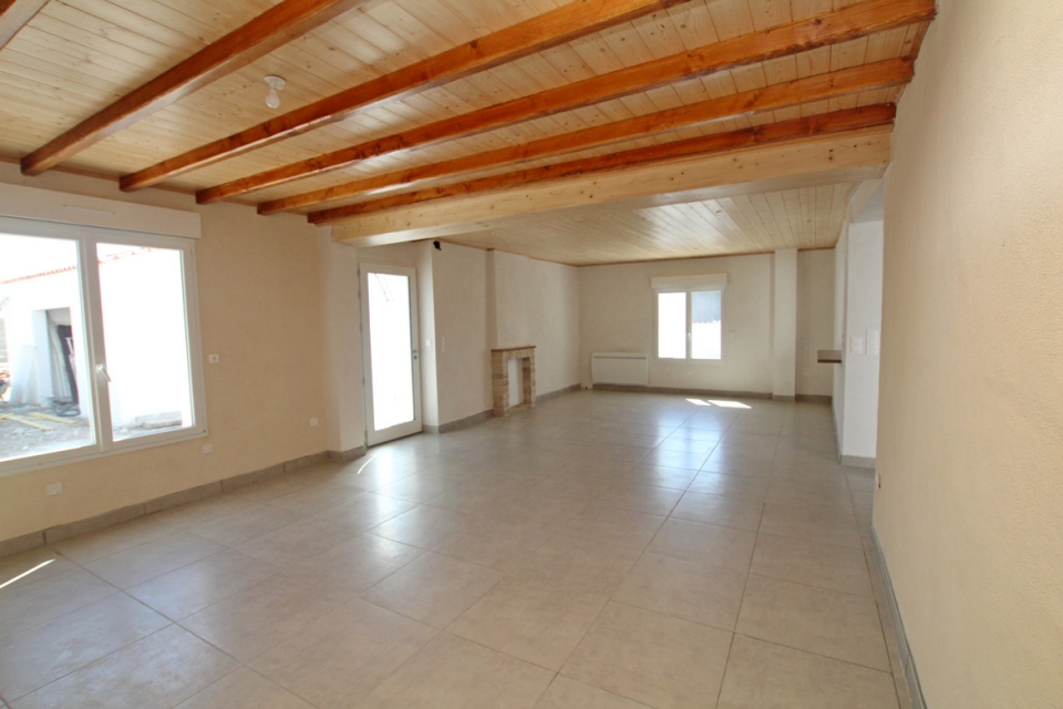 Aum-VR-25-Salle-Pignon-1-IMG_1693_fm_1170w